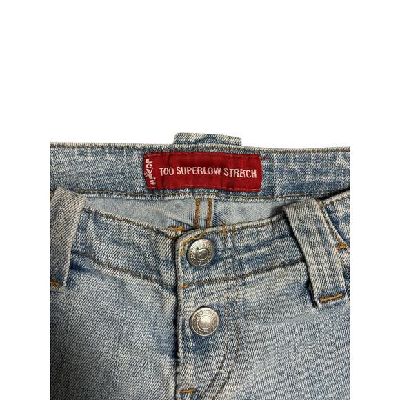 Y2K Levi's Too Superlow Stretch Denim Shorts 5 JR
Light Wash Low Rise - Picture 2 of 7